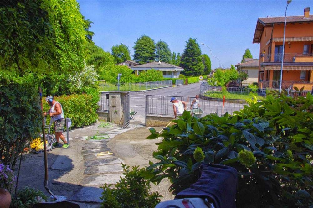 erba sintetica resistente